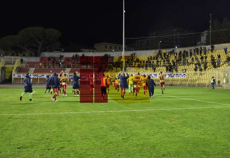 Verso il campionato: debutto in notturna